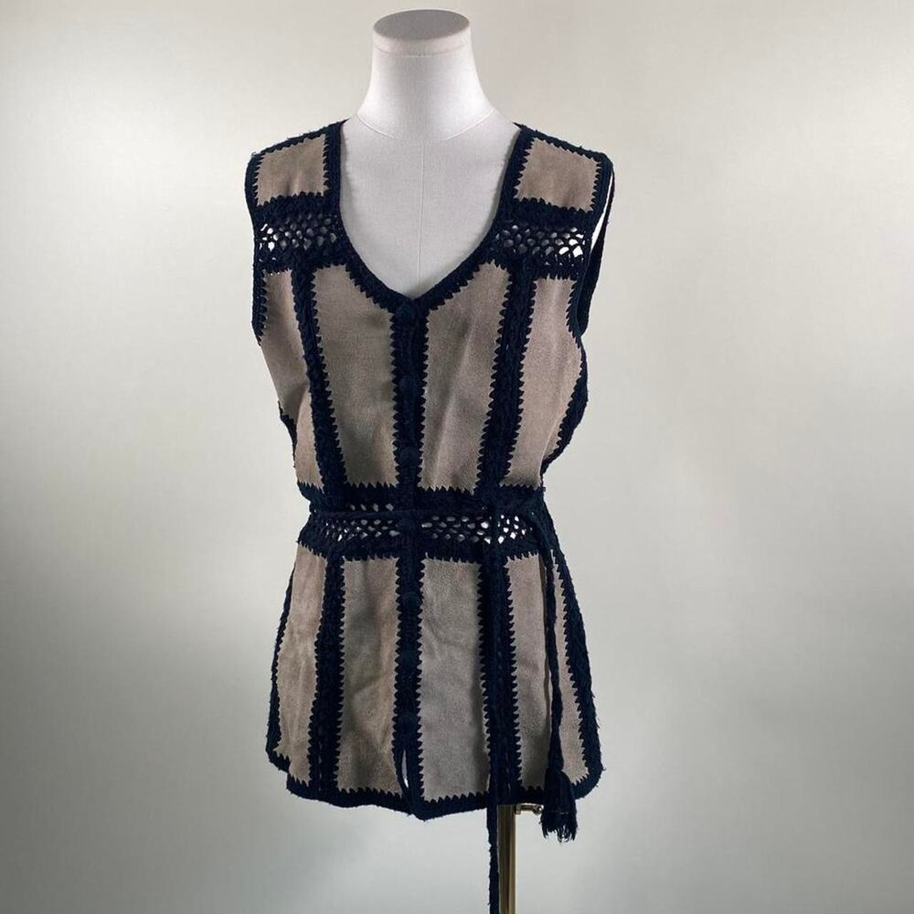 Vintage 70s tan and black crochet vest top